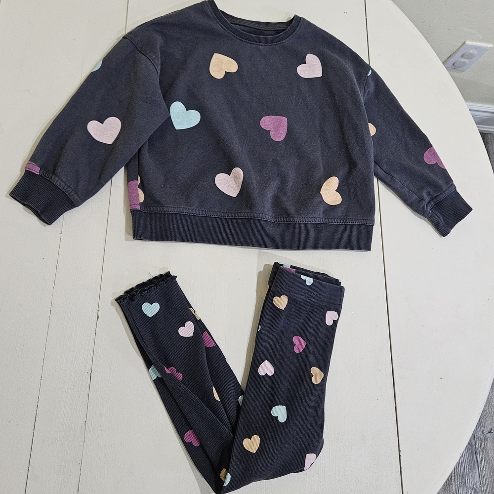 Heart Patterned Girls Set